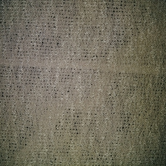 Ivory blouse - Picture 2 of 3